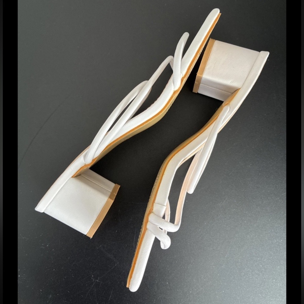 Woman's White Strappy Square Open Toe Block Heel Sandals Color White Size 7.5 - Picture 2 of 6